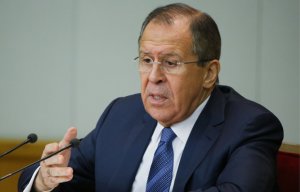 Lavrov: “Qərb terrorçuluqla mübarizəni sözdə aparır”