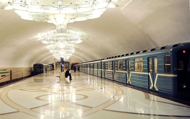 Bakı metrosunda iki saat davam edən nasazlıqla bağlı -  Rəsmi açıqlama