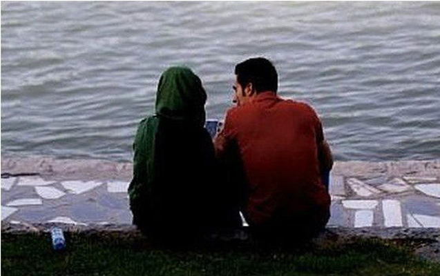 Nikahdankənar seks, molla xeyir-duası...- İranda tanışlıq saytları