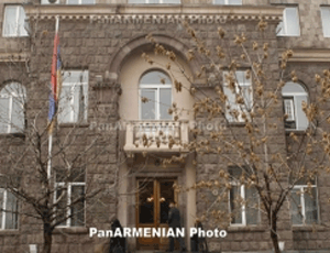 Ermənistanda prezident seçkilərində 60,05% seçici iştirak edib