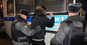 ​Moskvada azərbaycanlılarla polis arasında silahlı insident baş verib