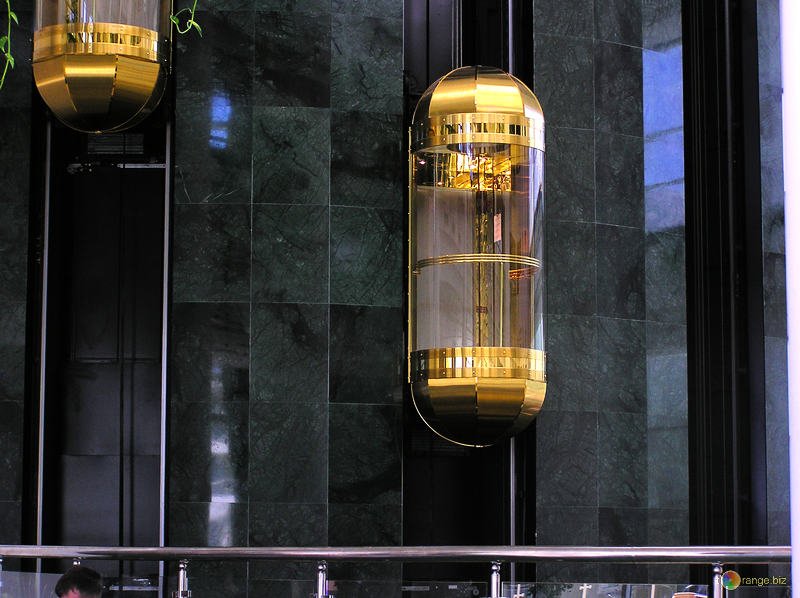 Çində dünyanın ən sürətli lifti istifadəyə verildi