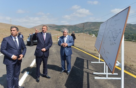 Prezident Xalq şairinin kəndinə yol çəkdirdi – Açılış (FOTO)
