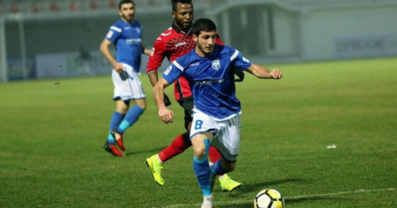 Azərbaycanda futbolçu keçmiş klubunu məhkəməyə verdi