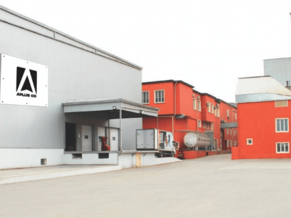 Ölkədən pul çıxaran Xırdalan Şərab Zavodunun məhkəməsidir