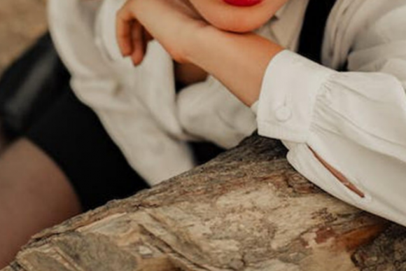 Polis bu qadının yerini deyənə 1 milyon verəcək