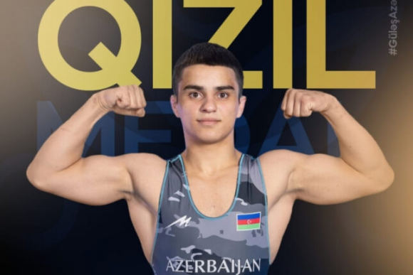 Güləşçimiz erməni rəqibini məğlub etdi: dünya çempionu oldu