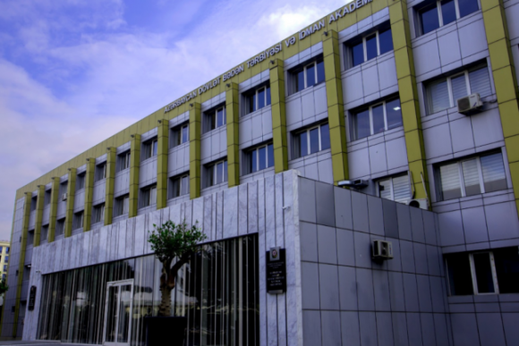 İdman Akademiyası tələbələrin pulunu mənimsəyir? —RƏSMİ