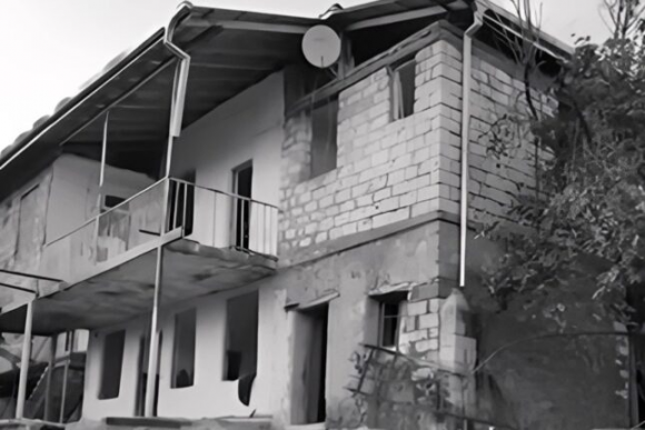 Xocalıdan yeni kadrlar: Ermənilər Xan yadigarını bərbad hala salıb (VİDEO)