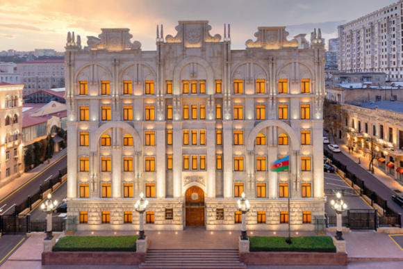 Bir mesajla aldadırlar, bir kliklə pulunuzu oğurlayırlar – DİN-dən çağırış