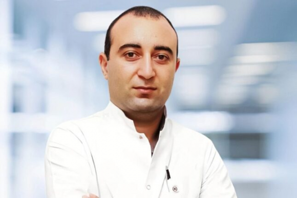 Gəncədə həkim tibb bacısının əri tərəfindən döyüldü