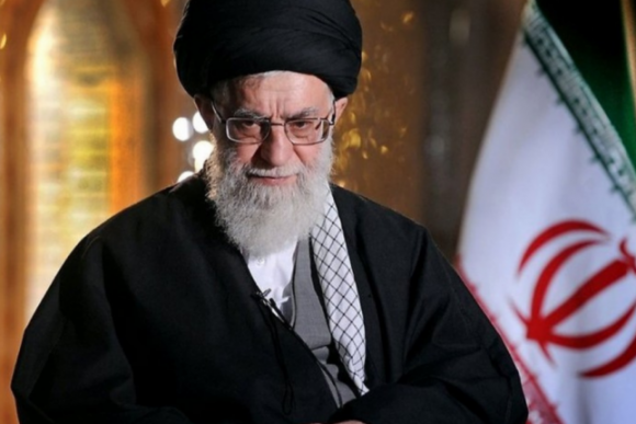 İranda yeni kampaniya: “Xamineyi mənim rəhbərim deyil”